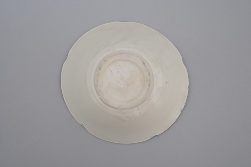 唐邢窯白釉葵口碗-2